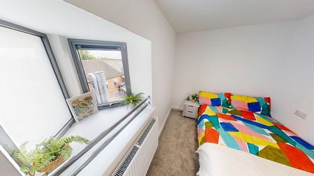 3 bedroom apartment to rent - Photo 5