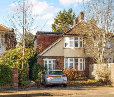 Grand Drive, SW20 - Photo 3