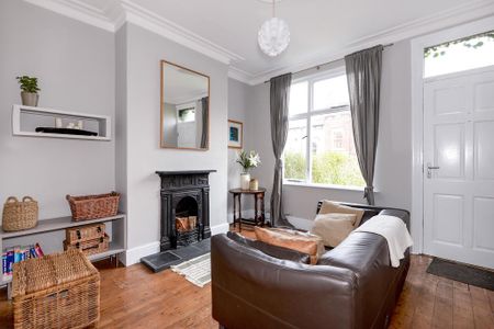 3 bedroom terraced house to rent - Photo 2