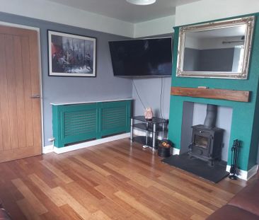 3 bedroom semi-detached house to rent - Photo 1
