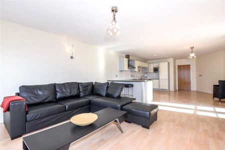 2 bedroom apartment to rent - Photo 3
