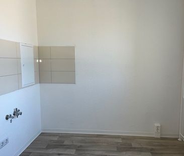 Altersfreundlich mit Aufzug: 1 Raumwohnung mit Dusche und Balkon im... - Photo 1