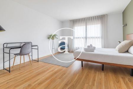 One-bedroom duplex for temporary rental near Puerta de Atocha Station - Photo 4