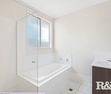 Bayside Living For The Whole Family - Photo 6