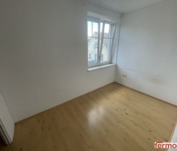 Helle und gemütliche 3-Zimmer-Wohnung in Berndorf – 91,59 m² inkl. ... - Photo 1