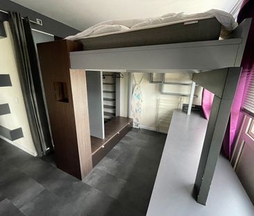 T2 MEUBLÉ de 47.34 m² avenue Willy Brandt, EURALILLE . réf 596-001 - Photo 1