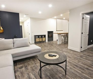 For Lease - 23 SCARLETWOOD Street, Hamilton, Ontario - Photo 2