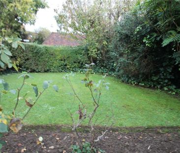 4 bedroom semi-detached house to rent - Photo 1