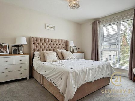 3 bedroom semi-detached house to rent - Photo 2