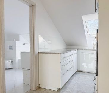 Duża kawalerka w Kamienicy - Photo 3