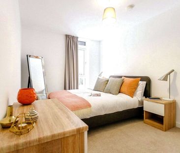 AVAILABLE JAN 5TH! | TWO BEDROOM 2 BATHROOM APARTMENT AT ALLEGRO LI... - Photo 5