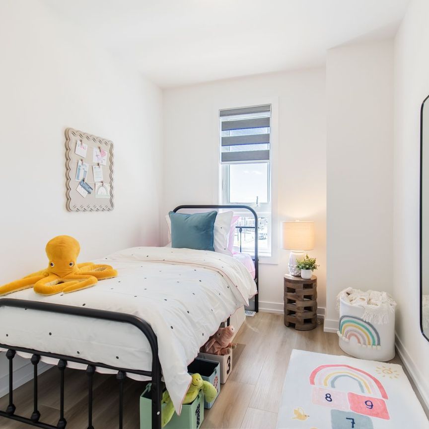 For Lease - 70 Kenesky Drive Unit# 18, Hamilton, Ontario - Photo 1