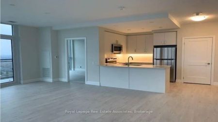 15 Lynch Street #804 - Photo 4