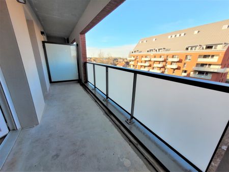 Location Appartement 3 pièces 65m² MARQUETTE LEZ LILLE 59520 - Photo 4