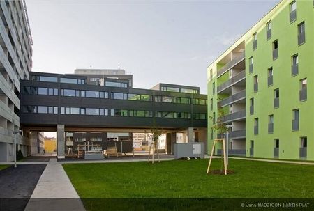 Drei-Zimmer-Wohnung mit Loggia - Foto 5