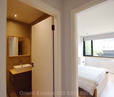 Price £2,300 pcm - Available 24/07/2026 - Furnished - Photo 4