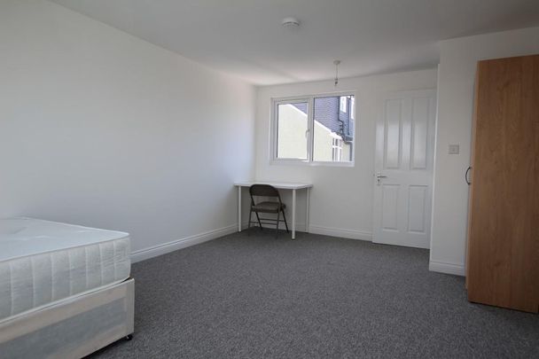 Bennett Road, Brighton - Photo 1