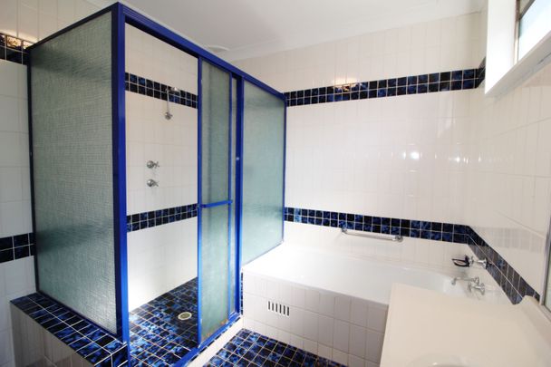 Your Umina Beach Retreat Awaits - Photo 1