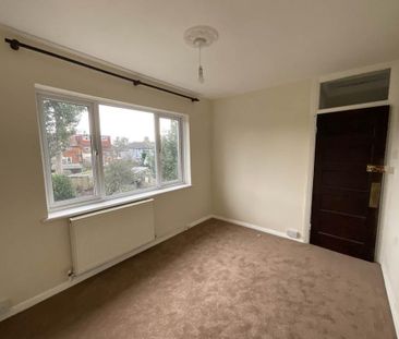 2 bedroom maisonette to rent - Photo 5