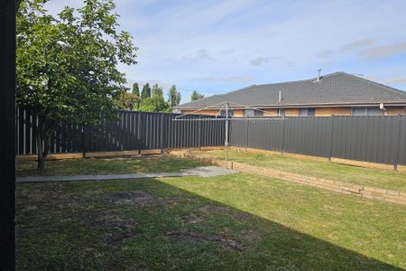 23 Simpson Street, Thomastown. - Photo 3