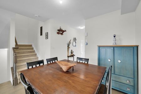 For Lease - 1076 Curraglass Walk, Stittsville - Munster - Richmond, Ontario - Photo 3