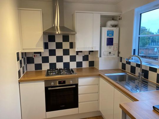 2 bedroom apartment to rent - Photo 1