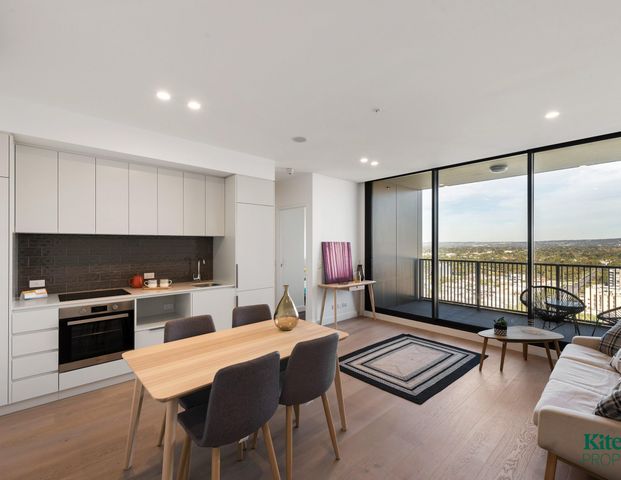 812/156 Wright Street - Photo 1