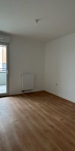 Location Appartement NOYAL-CHATILLON-SUR-SEICHE - Photo 3