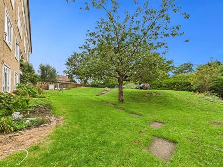 Atbara Road, Teddington, TW11 - Photo 3
