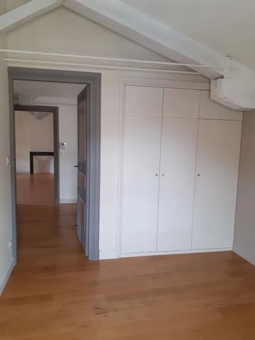 Location Appartement 3 pièces 72m² NARBONNE 11100 - Photo 4