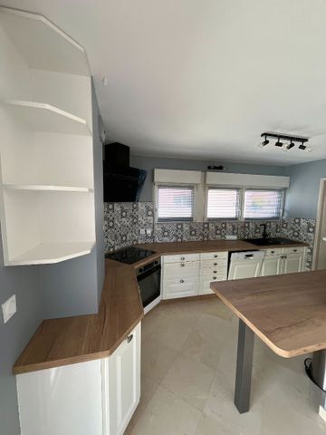 Location Appartement 4 pièces 83m² - Photo 5