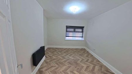 Shirehampton, Bristol, BS11 - Photo 2