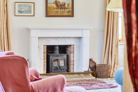 3 bedroom detached house to rent - Photo 2