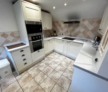 2 bedroom cottage to rent - Photo 5
