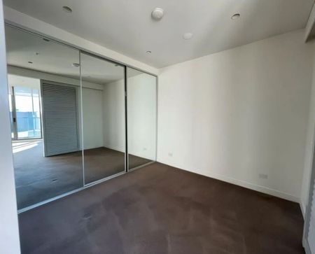 ROOM WITH A VIEW! - Photo 4