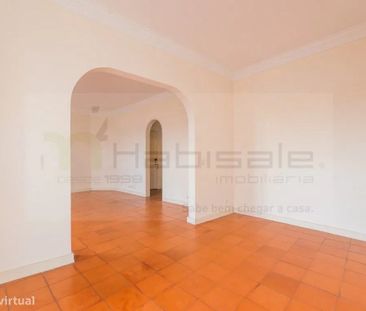 Cascais E Estoril, Lisbon - Photo 5