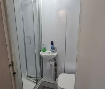 1 bedroom property to rent - Photo 5