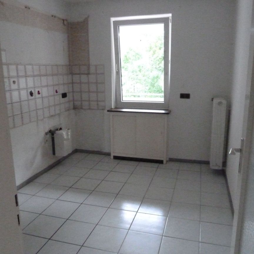 Essen-Frohnhausen - Mit Balkon und Gartenblick. Gegenüber Riehlpark. - Foto 1