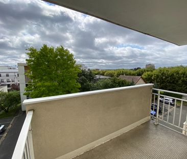 Location appartement 3 pièces, 66.09m², Saint-Maur-des-Fossés - Photo 4