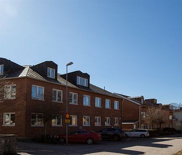 Skara, Västra Götaland - Photo 1