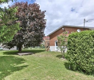 Maison de plain-pied à louer - Brossard (Noms de rues (A)) Maison d... - Photo 1