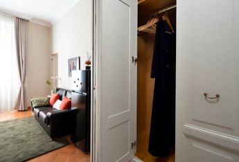 Via Cavour, Rome, Lazio 00184