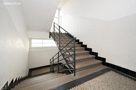Pronájem bytu 1+1 42 m² - Photo 2