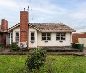 21 Boronia Grove, Wendouree - Photo 5