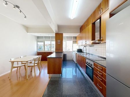 Luxury Flat for rent in Bairro de Santa Cruz, Benfica, Lisbon - Photo 5