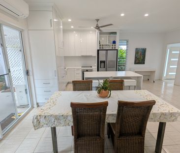 2 Iona Close, Edge Hill QLD 4870 - House For Rent | Domain - Photo 3