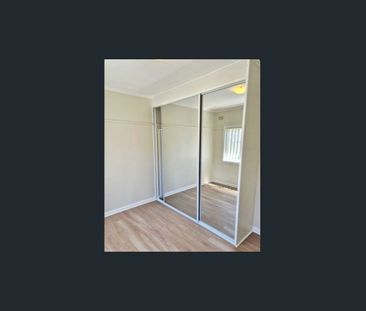 Comfortable 3-Bedroom Family Home - Photo 2