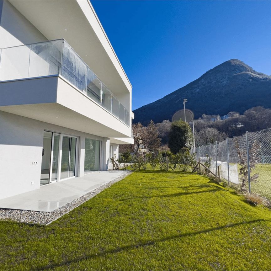 Élégante villa neuve avec jardin - Foto 1
