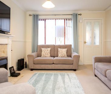 3 bedroom detached house to rent - Photo 4