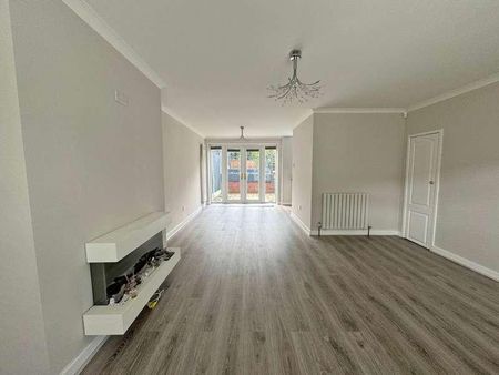 Albert Street, Royton, OL2 - Photo 3